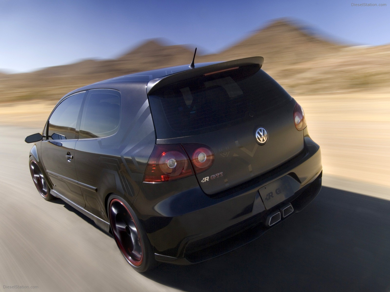 Volkswagen R-GTI (SEMA 2006)